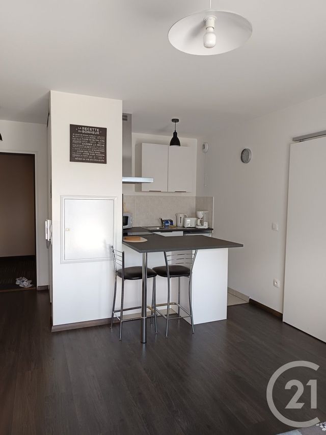 Appartement T2 &agrave; vendre - 2 pi&egrave;ces - 35,73 m2 - St Jean De La Ruelle - 45 - CENTRE