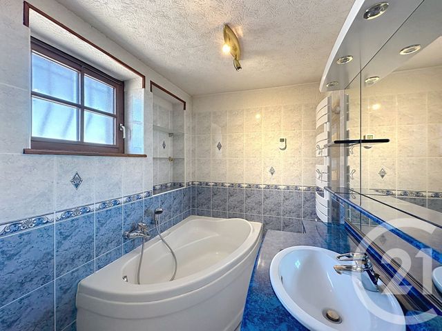 Maison &agrave; vendre - 5 pi&egrave;ces - 196 m2 - Sully Sur Loire - 45 - CENTRE