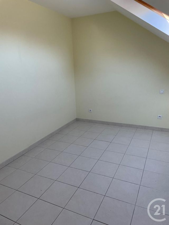 Maison &agrave; louer - 3 pi&egrave;ces - 65,50 m2 - Chateauneuf Sur Loire - 45 - CENTRE