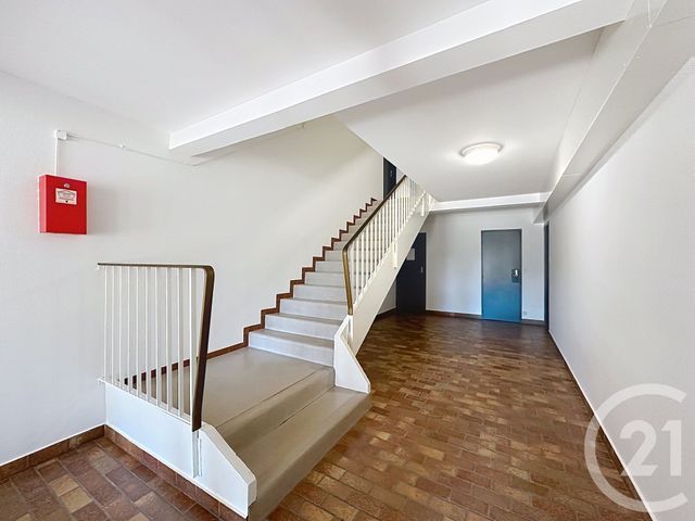 Appartement F3 &agrave; vendre - 3 pi&egrave;ces - 70 m2 - Gien - 45 - CENTRE