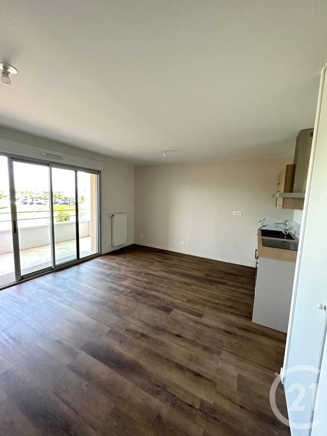 Appartement F2 &agrave; louer - 2 pi&egrave;ces - 46,50 m2 - Saran - 45 - CENTRE