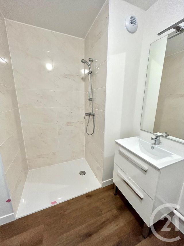 Appartement F2 &agrave; louer - 2 pi&egrave;ces - 46,50 m2 - Saran - 45 - CENTRE