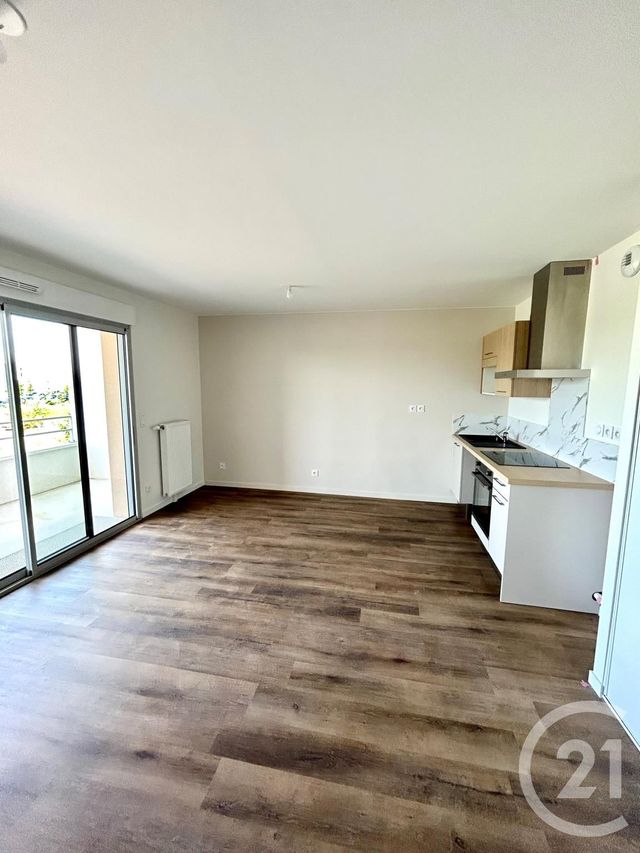Appartement F2 &agrave; louer - 2 pi&egrave;ces - 46,50 m2 - Saran - 45 - CENTRE
