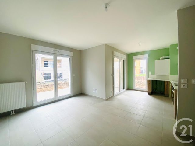 Appartement F3 &agrave; louer - 3 pi&egrave;ces - 65,50 m2 - Saran - 45 - CENTRE