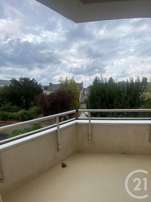Appartement F1 &agrave; louer - 1 pi&egrave;ce - 31,80 m2 - Orleans - 45 - CENTRE