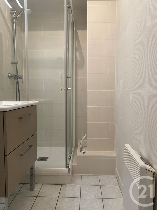 Appartement F1 &agrave; louer - 1 pi&egrave;ce - 31,80 m2 - Orleans - 45 - CENTRE