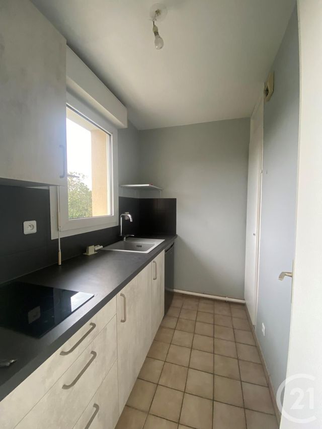Appartement F1 &agrave; louer - 1 pi&egrave;ce - 31,80 m2 - Orleans - 45 - CENTRE