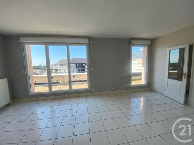 Appartement F2 &agrave; louer - 2 pi&egrave;ces - 55,35 m2 - Fleury Les Aubrais - 45 - CENTRE