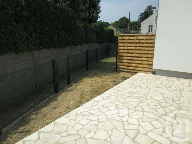 Maison &agrave; louer - 4 pi&egrave;ces - 103,50 m2 - Chateauneuf Sur Loire - 45 - CENTRE