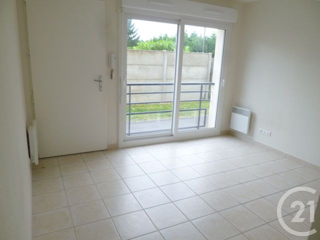 Appartement Studio &agrave; louer - 1 pi&egrave;ce - 18,30 m2 - Chateauneuf Sur Loire - 45 - CENTRE