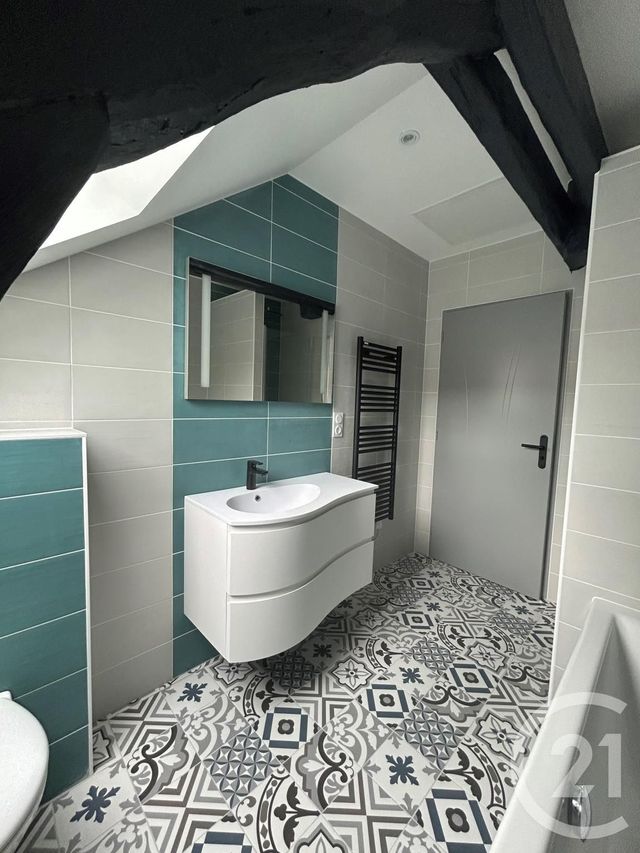 Maison &agrave; louer - 4 pi&egrave;ces - 82 m2 - Checy - 45 - CENTRE