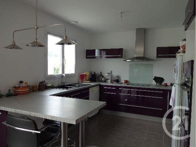 Maison &agrave; louer - 5 pi&egrave;ces - 88 m2 - Chateauneuf Sur Loire - 45 - CENTRE