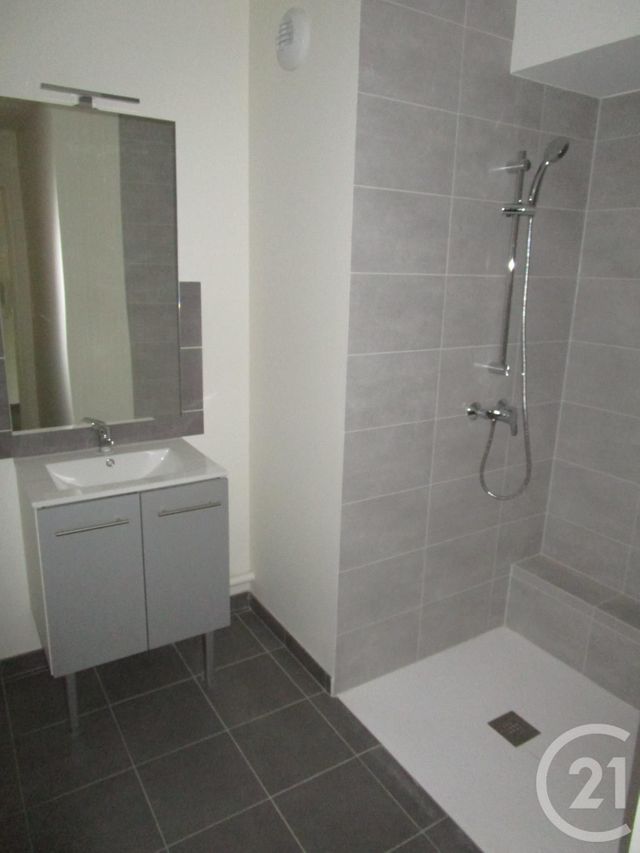 Appartement F2 &agrave; louer - 2 pi&egrave;ces - 44,91 m2 - Orleans - 45 - CENTRE