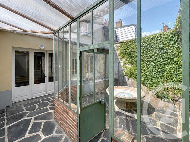 Maison &agrave; vendre - 6 pi&egrave;ces - 123 m2 - St Denis De L Hotel - 45 - CENTRE