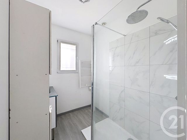 Maison &agrave; vendre - 6 pi&egrave;ces - 131 m2 - Neuvy En Sullias - 45 - CENTRE