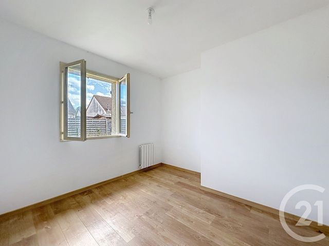 Maison &agrave; vendre - 6 pi&egrave;ces - 131 m2 - Neuvy En Sullias - 45 - CENTRE