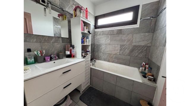 Appartement F4 à vendre - 4 pièces - 73,78 m2 - Viry Chatillon - 91 - ILE-DE-FRANCE