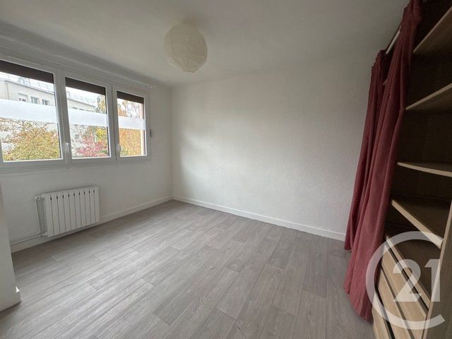 Appartement F3 &agrave; louer - 3 pi&egrave;ces - 46,88 m2 - Viry Chatillon - 91 - ILE-DE-FRANCE