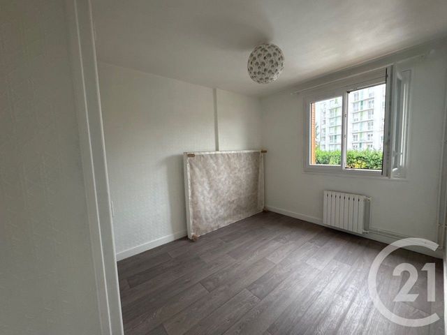 Appartement F3 &agrave; louer - 3 pi&egrave;ces - 46,88 m2 - Viry Chatillon - 91 - ILE-DE-FRANCE