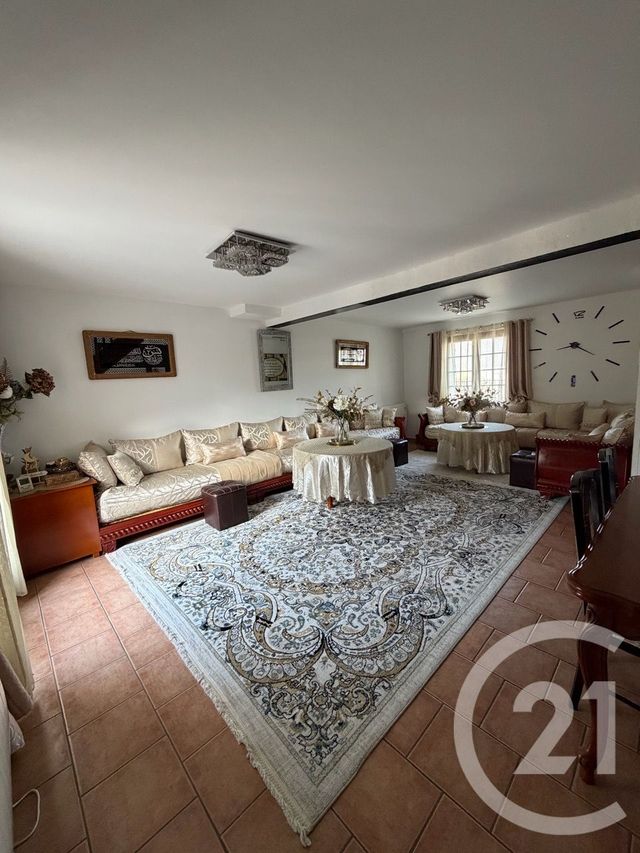 Maison à vendre - 5 pièces - 110 m2 - Viry Chatillon - 91 - ILE-DE-FRANCE