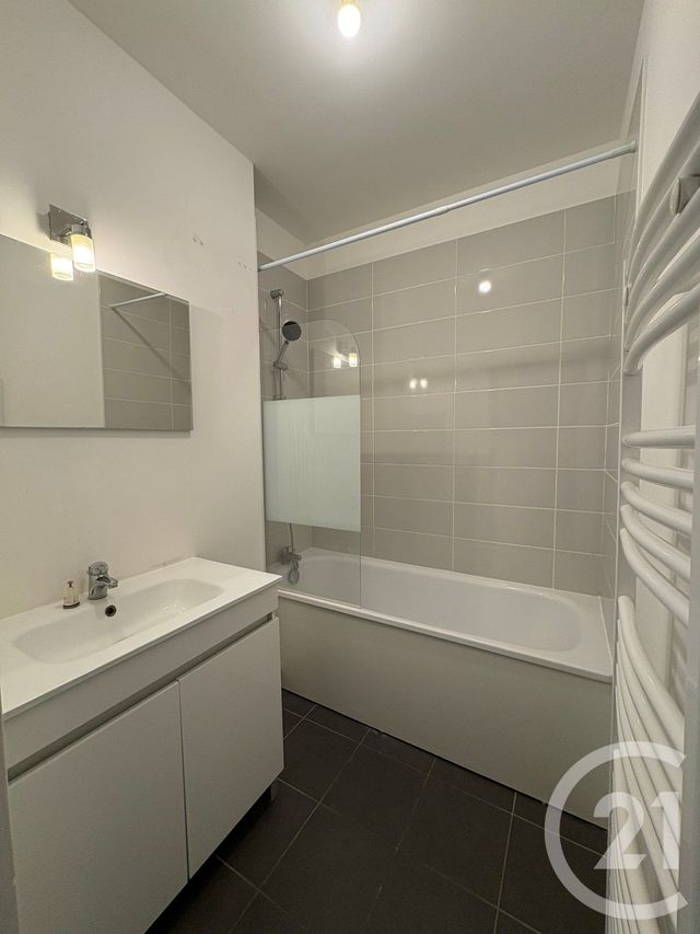 Appartement F3 &agrave; louer - 3 pi&egrave;ces - 53,44 m2 - Palaiseau - 91 - ILE-DE-FRANCE