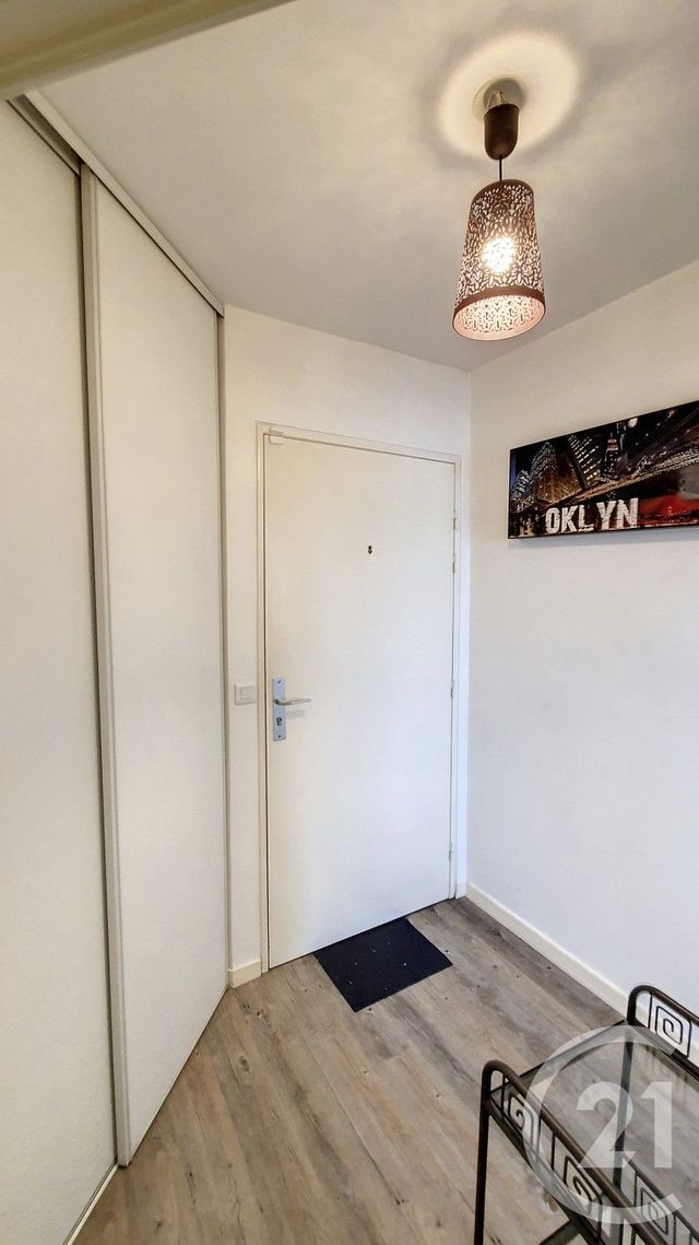 Appartement F1 &agrave; louer - 1 pi&egrave;ce - 25,47 m2 - Viry Chatillon - 91 - ILE-DE-FRANCE