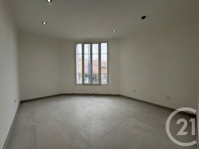 Appartement F2 &agrave; louer - 2 pi&egrave;ces - 38,40 m2 - Choisy Le Roi - 94 - ILE-DE-FRANCE