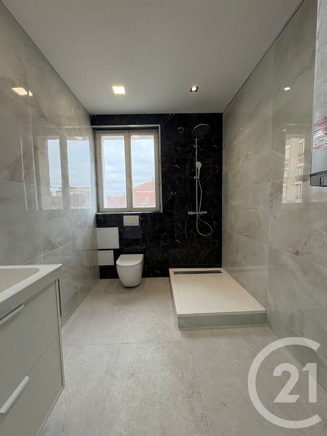 Appartement F2 &agrave; louer - 2 pi&egrave;ces - 38,40 m2 - Choisy Le Roi - 94 - ILE-DE-FRANCE