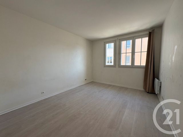 Appartement F5 &agrave; louer - 5 pi&egrave;ces - 93,09 m2 - Viry Chatillon - 91 - ILE-DE-FRANCE
