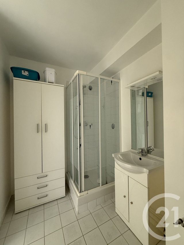 Appartement Studio &agrave; louer - 1 pi&egrave;ce - 30,49 m2 - St Michel Sur Orge - 91 - ILE-DE-FRANCE