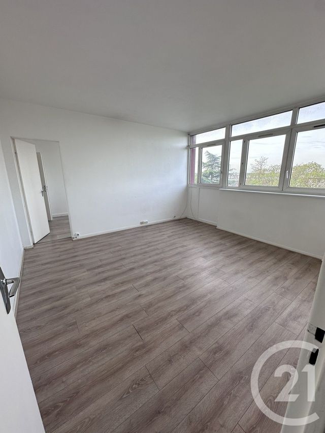 Appartement F2 &agrave; louer - 2 pi&egrave;ces - 40 m2 - Viry Chatillon - 91 - ILE-DE-FRANCE