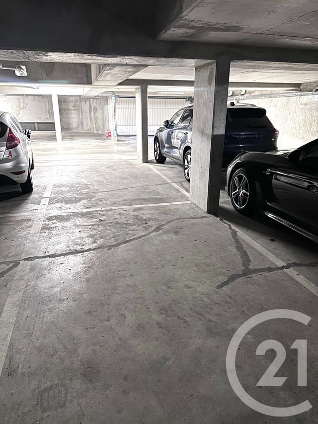 Parking &agrave; louer - 20 m2 - Juvisy Sur Orge - 91 - ILE-DE-FRANCE