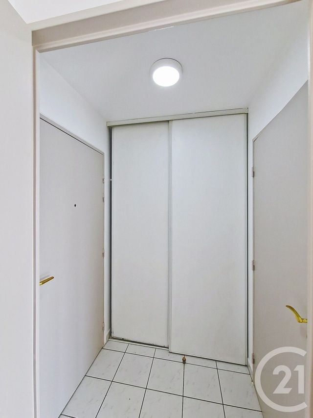 Appartement F2 &agrave; louer - 2 pi&egrave;ces - 38,53 m2 - Viry Chatillon - 91 - ILE-DE-FRANCE