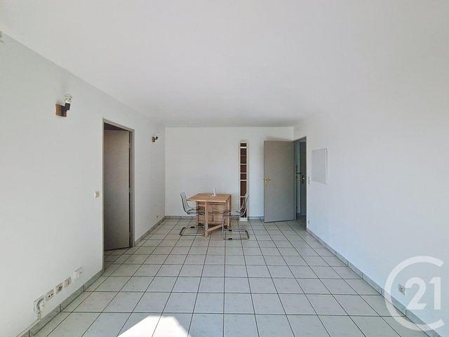 Appartement F2 &agrave; louer - 2 pi&egrave;ces - 38,53 m2 - Viry Chatillon - 91 - ILE-DE-FRANCE