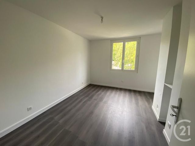 Appartement F4 &agrave; louer - 4 pi&egrave;ces - 64,41 m2 - Viry Chatillon - 91 - ILE-DE-FRANCE
