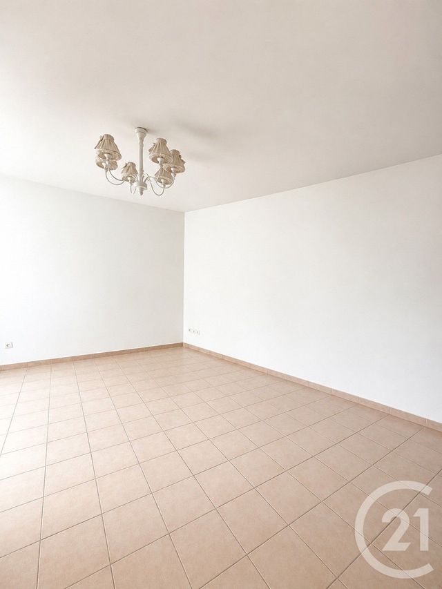 Appartement F2 &agrave; louer - 2 pi&egrave;ces - 40,69 m2 - Longjumeau - 91 - ILE-DE-FRANCE