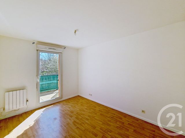 Appartement F3 &agrave; louer - 3 pi&egrave;ces - 61,07 m2 - Longjumeau - 91 - ILE-DE-FRANCE