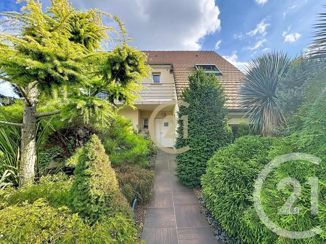 Maison 6 pièces 174 m² · à Viry-Châtillon · 173,6 m² · 630 000 €