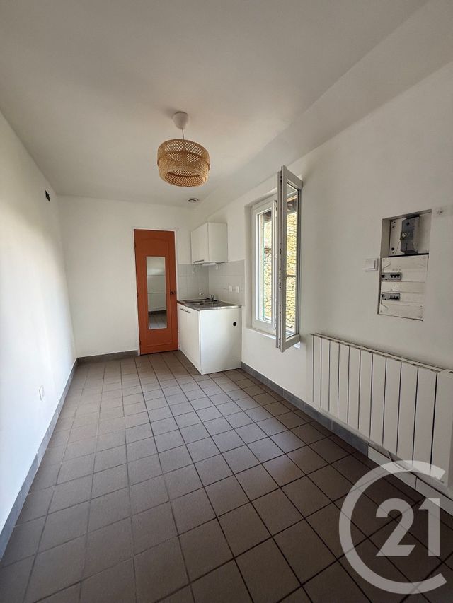 Appartement Studio &agrave; louer - 1 pi&egrave;ce - 12,24 m2 - Viry Chatillon - 91 - ILE-DE-FRANCE