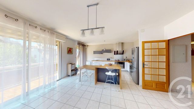 Appartement T4 à vendre - 4 pièces - 90,11 m2 - Rodez - 12 - MIDI-PYRENEES