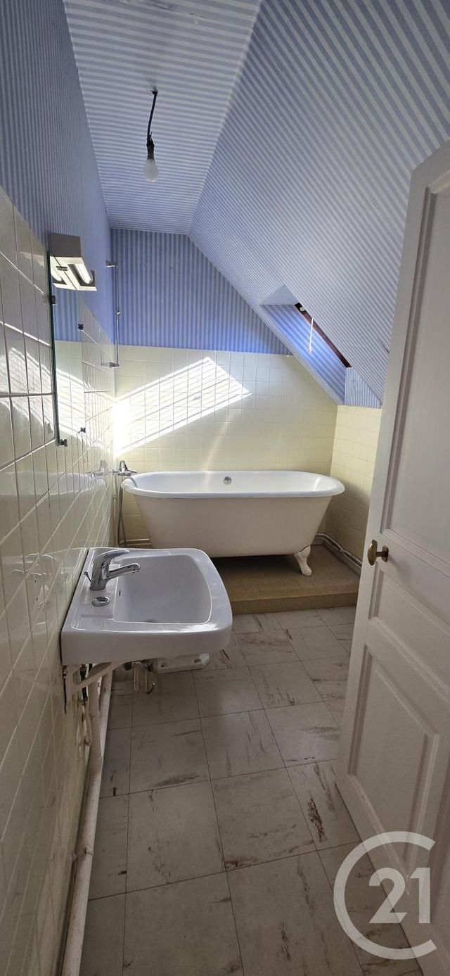 Maison à louer - 10 pièces - 280,23 m2 - Olemps - 12 - MIDI-PYRENEES