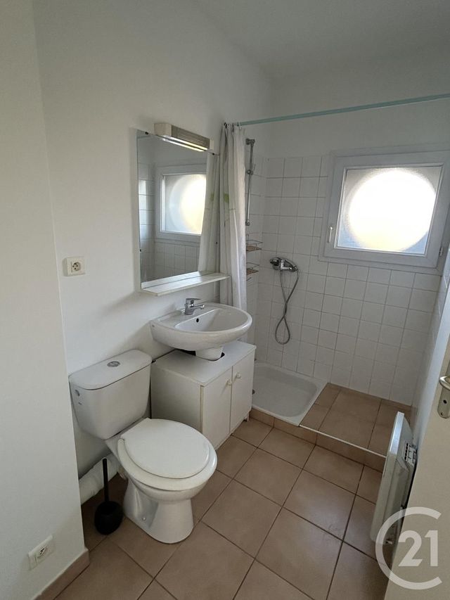 Appartement Studio &agrave; louer - 1 pi&egrave;ce - 21,13 m2 - Rodez - 12 - MIDI-PYRENEES