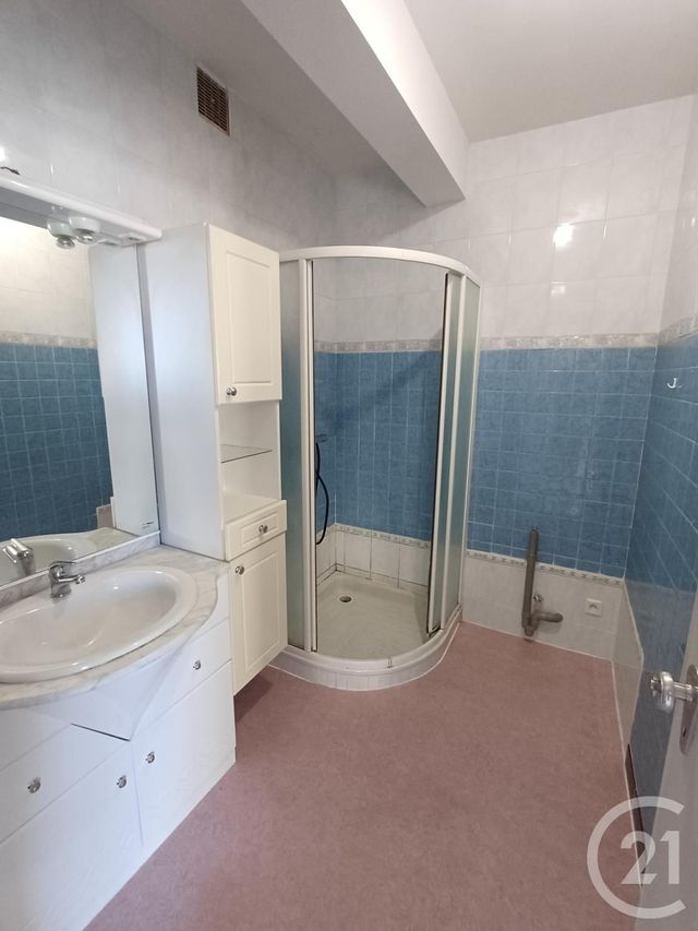 Appartement T3 &agrave; vendre - 3 pi&egrave;ces - 73,74 m2 - Rodez - 12 - MIDI-PYRENEES