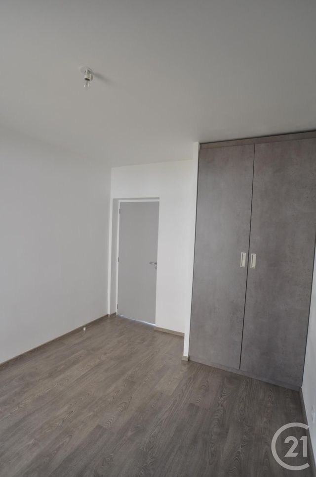 Appartement F2 &agrave; louer - 2 pi&egrave;ces - 44 m2 - Rodez - 12 - MIDI-PYRENEES