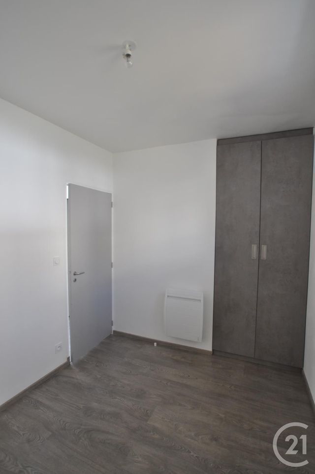 Appartement F2 &agrave; louer - 2 pi&egrave;ces - 44 m2 - Rodez - 12 - MIDI-PYRENEES