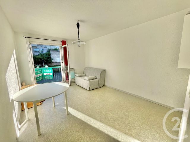 Appartement Studio &agrave; louer - 1 pi&egrave;ce - 21 m2 - Rodez - 12 - MIDI-PYRENEES