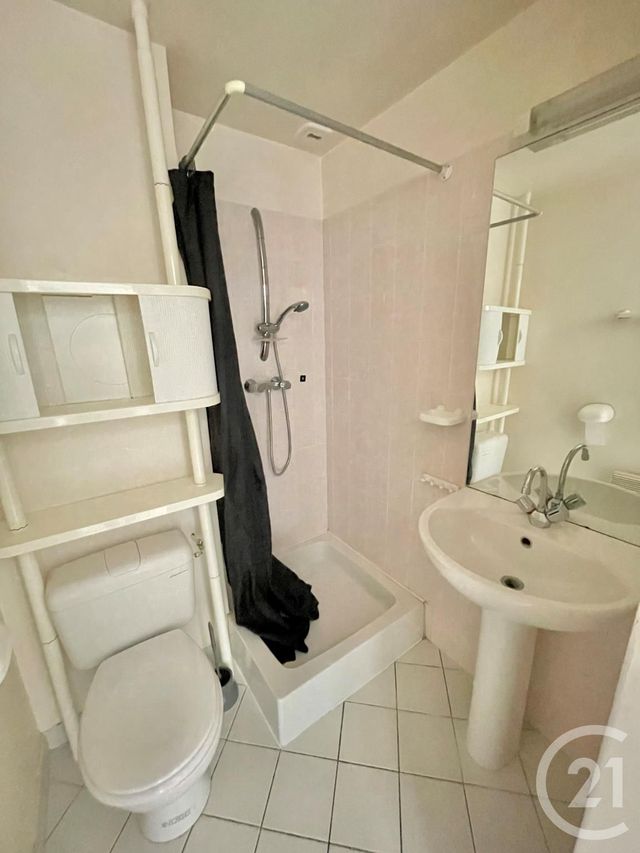 Appartement Studio &agrave; louer - 1 pi&egrave;ce - 21 m2 - Rodez - 12 - MIDI-PYRENEES