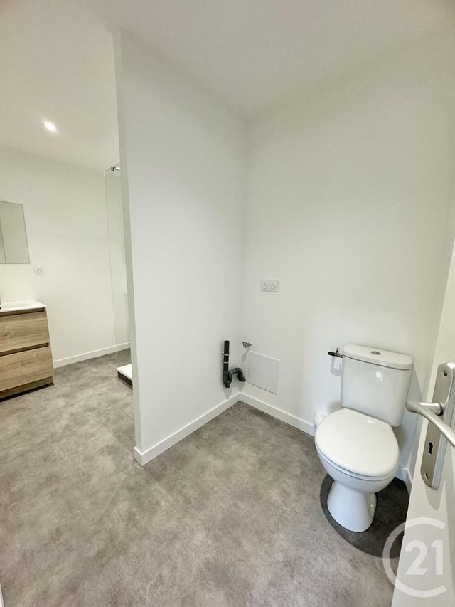 Appartement T2 à louer - 2 pièces - 63,40 m2 - Rodez - 12 - MIDI-PYRENEES