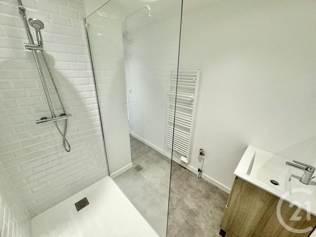 Appartement T2 à louer - 2 pièces - 63,40 m2 - Rodez - 12 - MIDI-PYRENEES