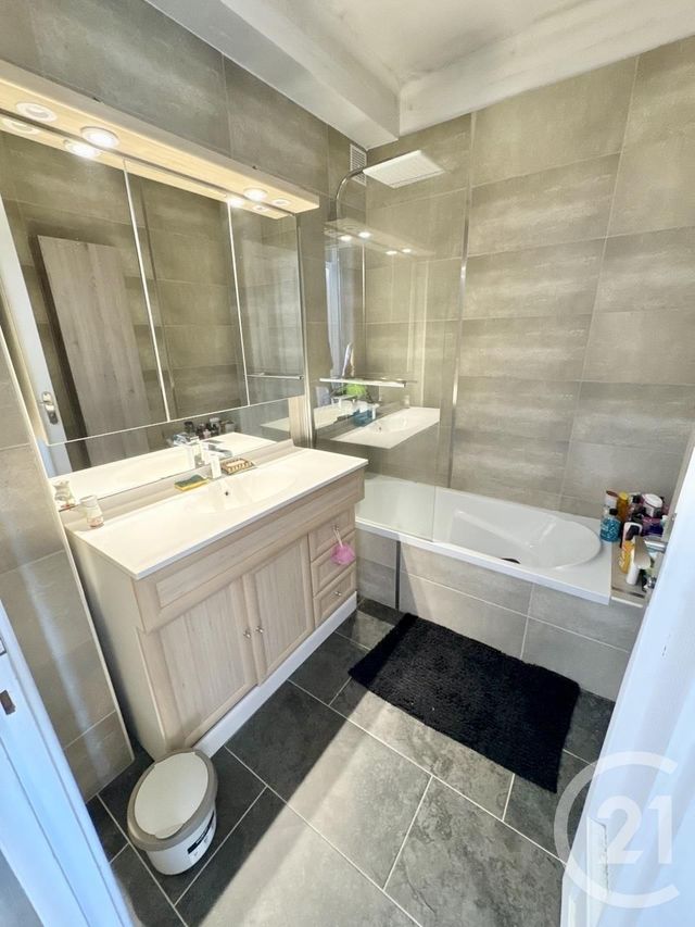 Appartement T4 à louer - 4 pièces - 81,37 m2 - Rodez - 12 - MIDI-PYRENEES